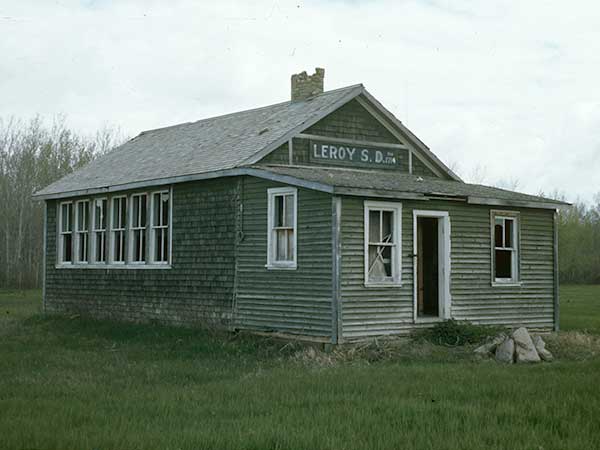 The former Leroy School building