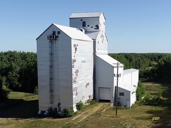 Former Manitoba Pool grain elevator at Libau