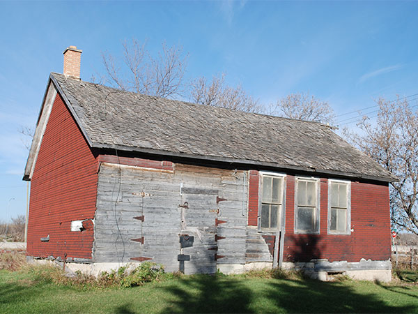 The former Little Mountain School building
