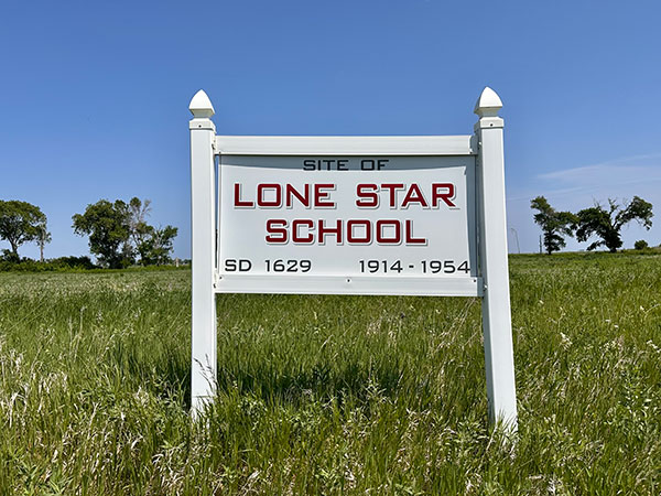 Lone Star School commemorative sign