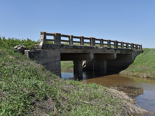 Concrete beam bridge no. 1061