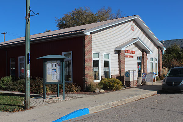 MacGregor Library and Archives