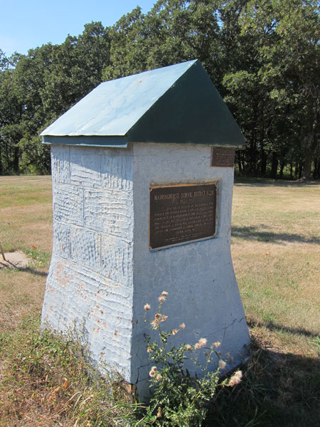 Marringhurst School commemorative monument