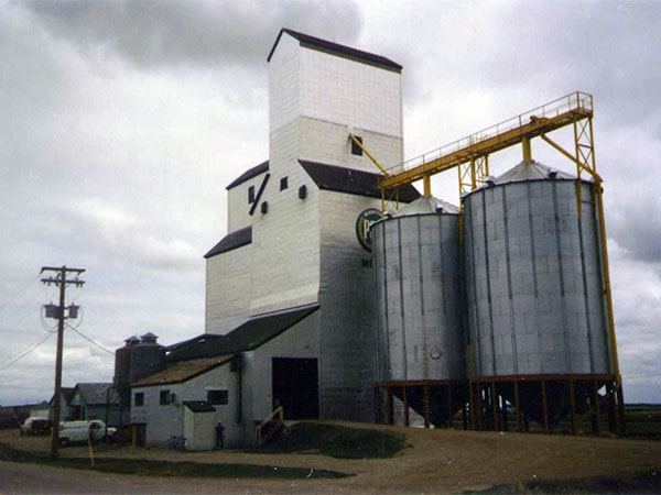 The Manitoba Pool grain elevator at Miami