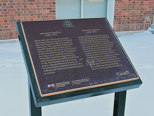 Margaret Newton commemorative plaque