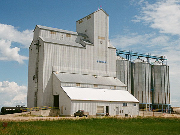 Canada Malting grain elevator at Norman Siding