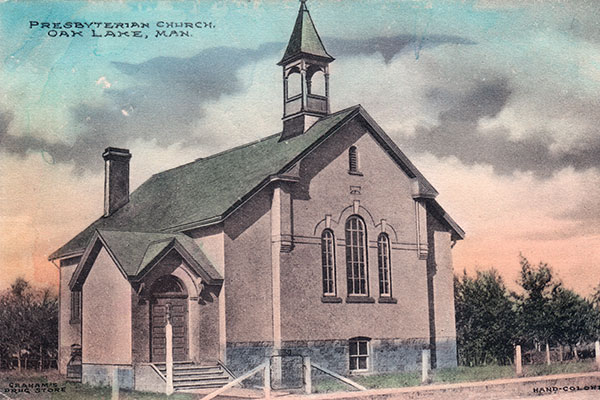 Postcard view of First Presbyterian Church at Oak Lake