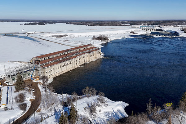 Aerial view of the Pointe du Bois Powerhouse with spillway structure completed in 2014