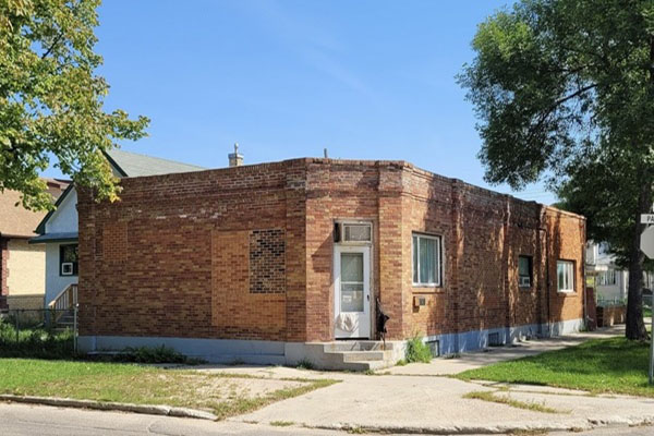 Former Roshko Grocery
