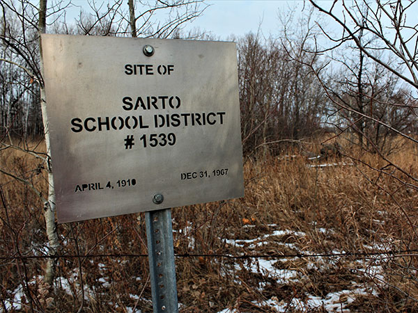Sarto School commemorative sign