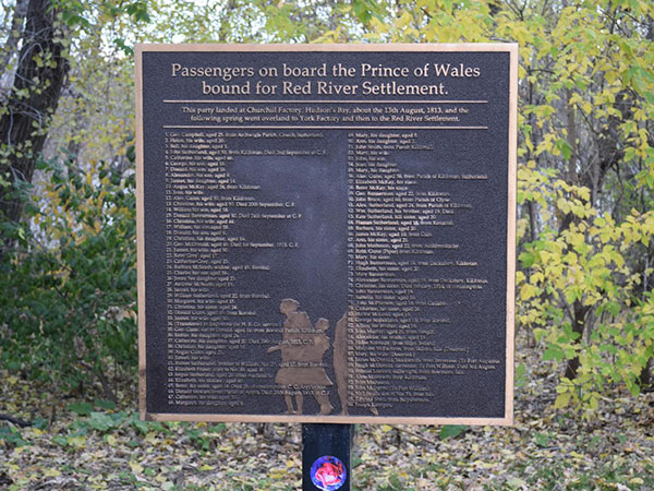 Plaque near the Selkirk Settlers Monument