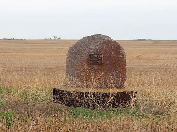 Sherwood School commemorative monument