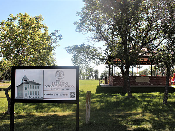 Sperling Consolidated School commemorative sign