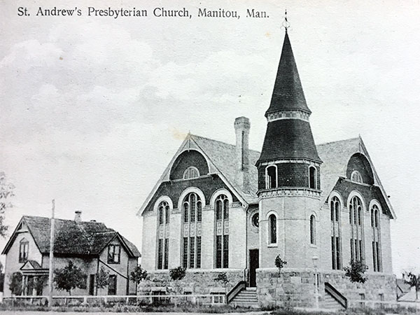 Postcard view of St. Andrew's Presbyterian Church