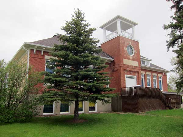 The former Ste. Rose du Lac School building