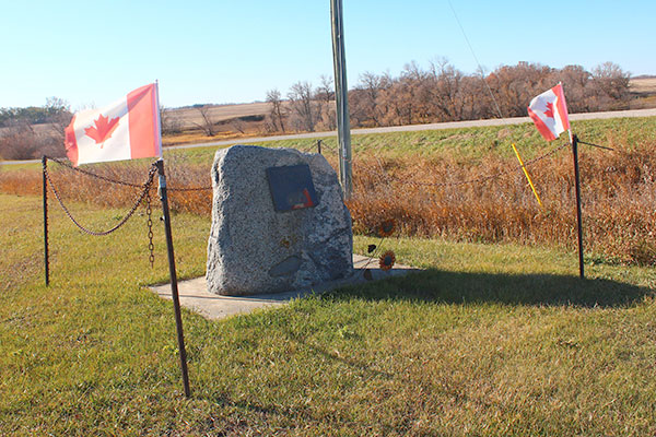 Stoney Creek School commemorative monument