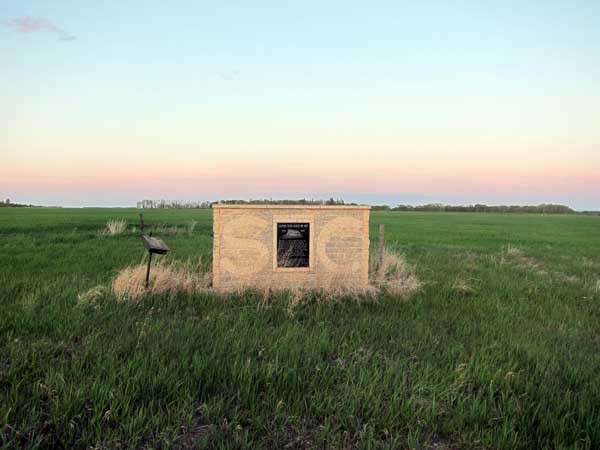 Sulphur Creek School commemorative monument
