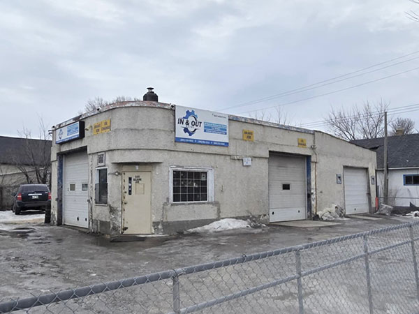 Former Supreme Service Station