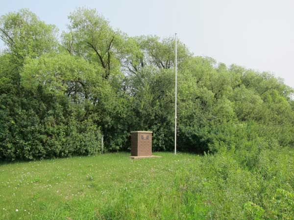 Swanford School commemorative monument