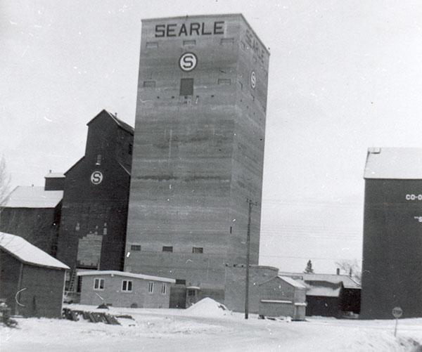 Searle grain elevator at Swan River