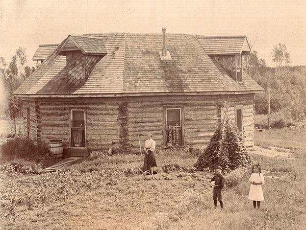 Eight-sided log house built by local photographer A. B. Sovereen