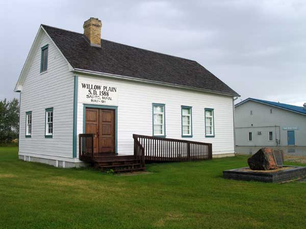 The former Willow Plain School building